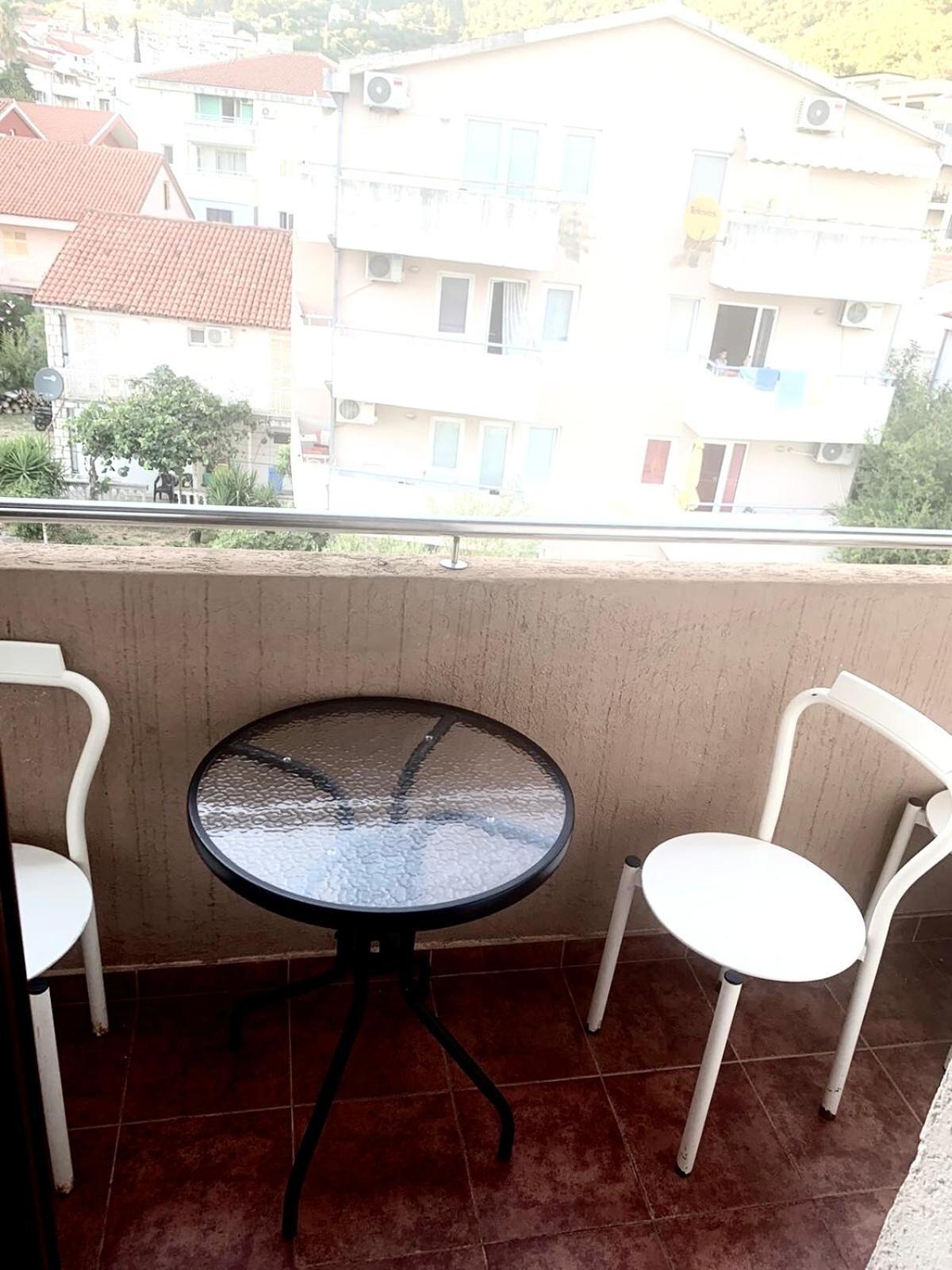 Apollonia Apartment